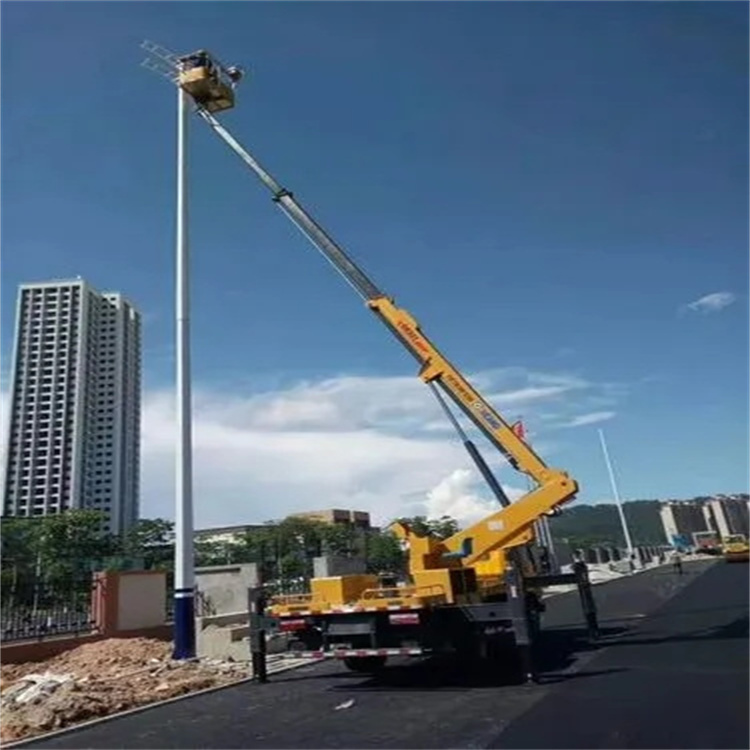 龙岩新罗维修路灯的曲臂升降车出租