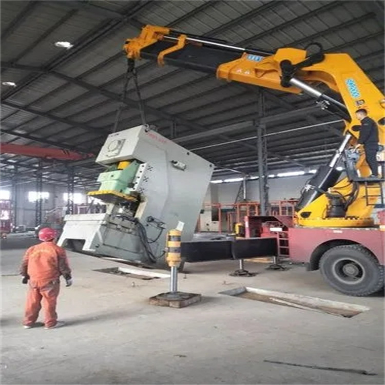 龙岩新罗80吨折臂吊车出租附近电话