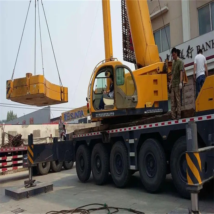 龙岩新罗当地吊车出租|机器吊装|75吨|工厂搬迁服务