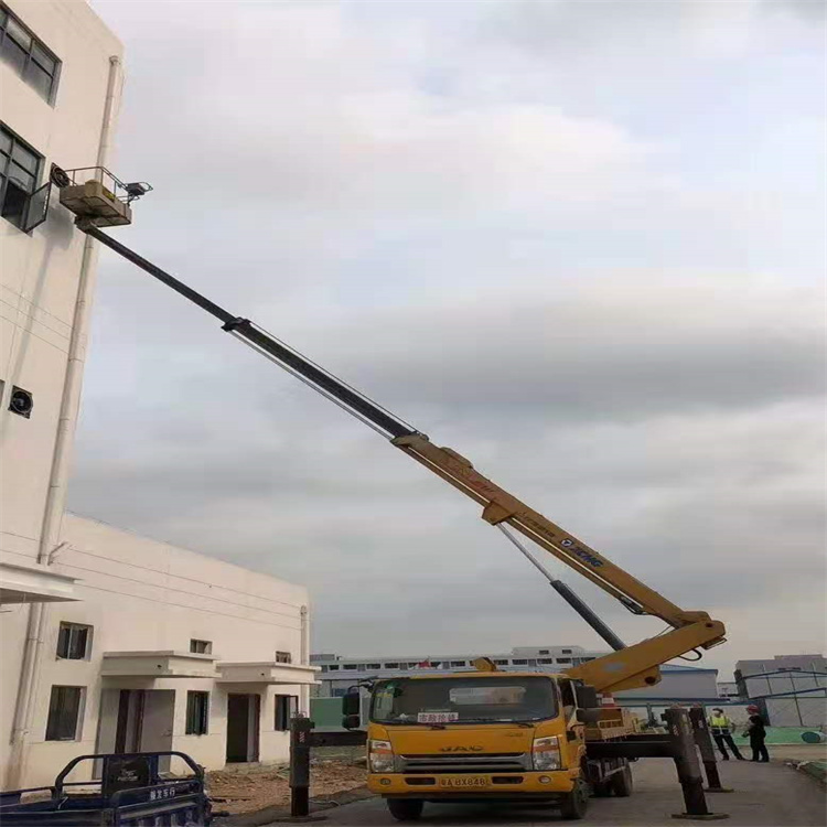 龙岩新罗附近高空车出租|市政施工/设备安装专用|随叫随到|亿立达设备租赁